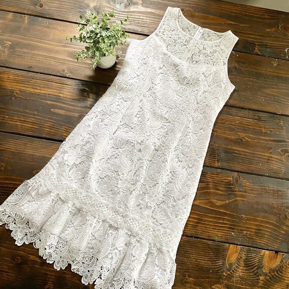 White House Black Market White Lace Doily Sheath Dress Flounce Hem Sleeveless 4